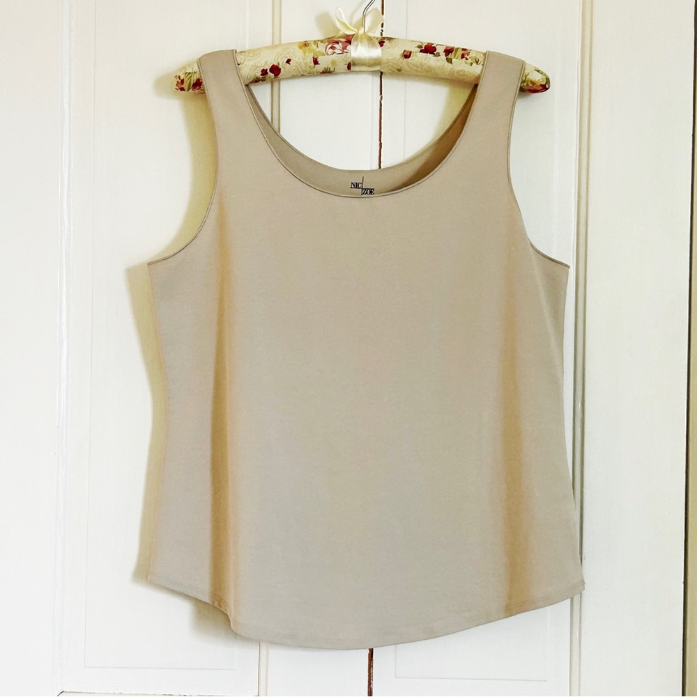 NIC+ZOE sleeveless top EUC